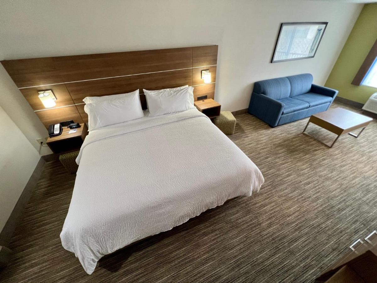 Holiday Inn Express Hotel & Suites Lake Elsinore By Ihg Luaran gambar