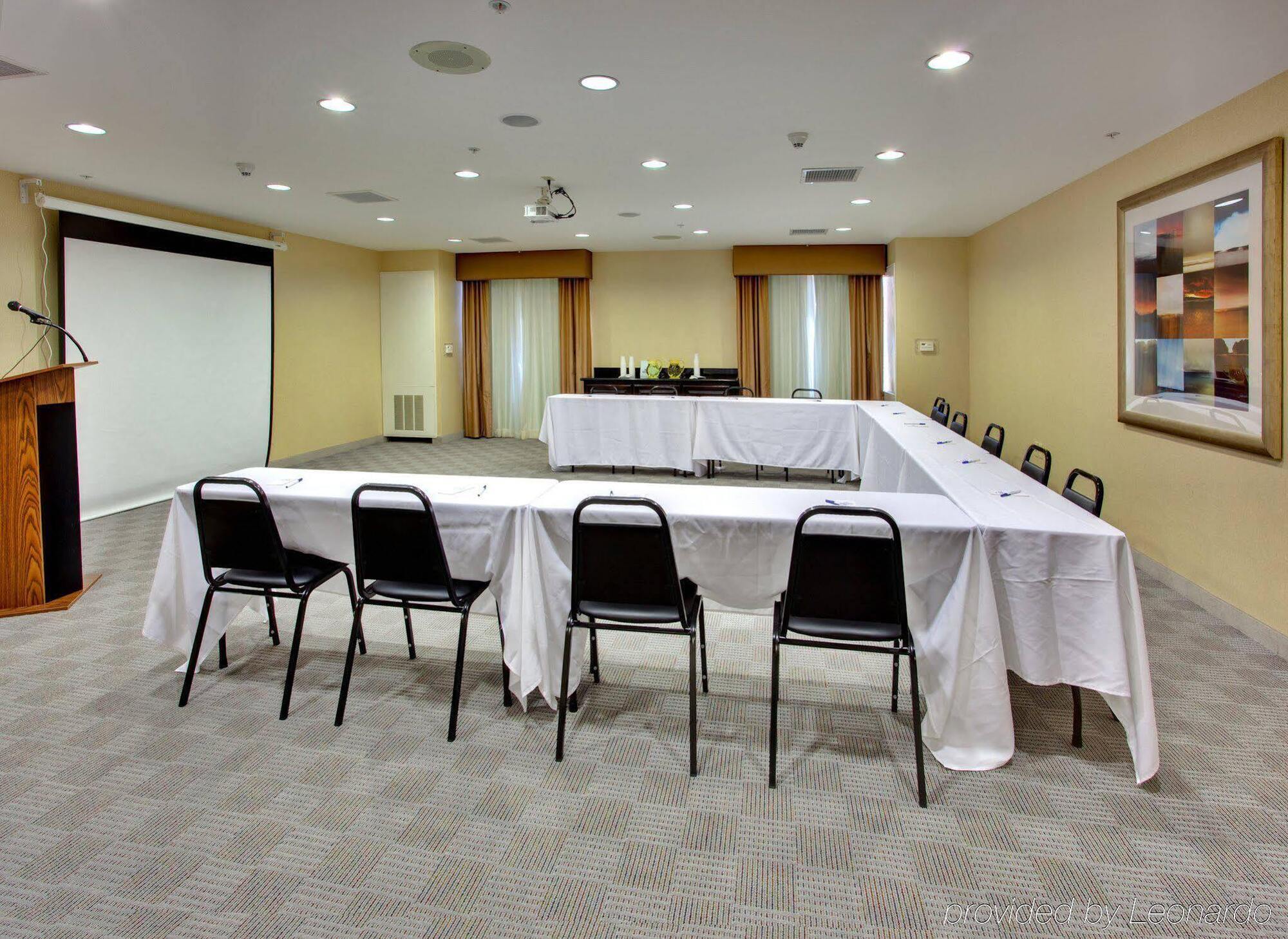 Holiday Inn Express Hotel & Suites Lake Elsinore By Ihg Luaran gambar